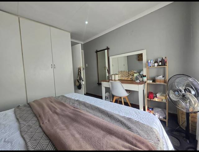 2 BEDROOM TOWNHOUSE FOR SALE IN VERWOERDPARK